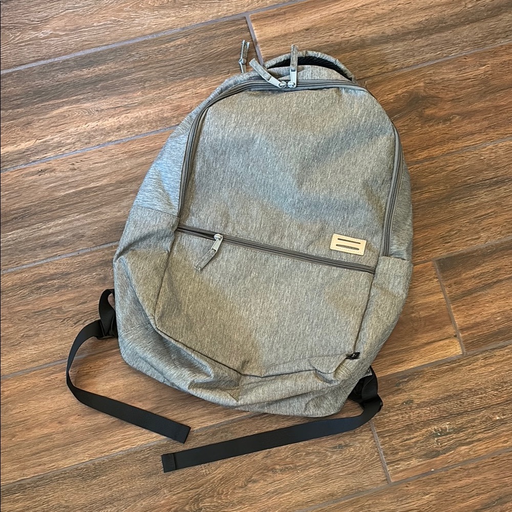NWOT Gray 17” Laptop Backpack